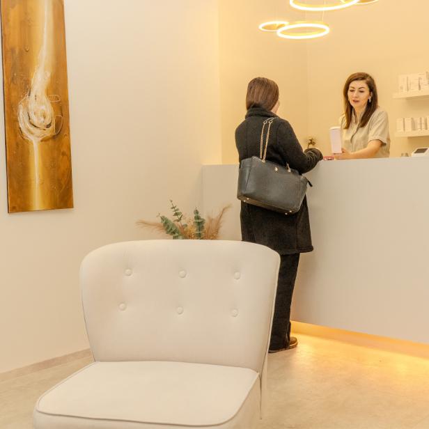 WolgBeautyStudio setzt auf geprüfte Kosmetikgeräte, Hautpflege und Beratung für Beauty in Linz.