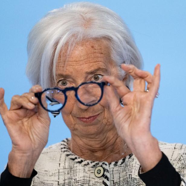 Christine Lagarde mit Brille