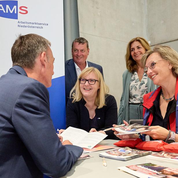 AMS NÖ Beratungs- und Jobmesse für Jobsuchende 55 plus
