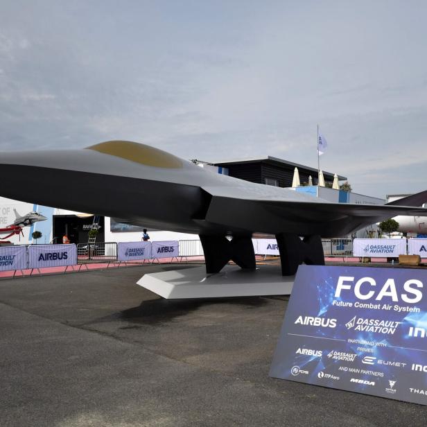 Grandios gescheitert: Modell des FCAS-Jets.