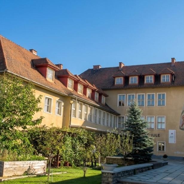 Das Josefinum in Eberau, eine private katholische Mittelschule im Bezirk Güssing, hat derzeit sieben Klassen.