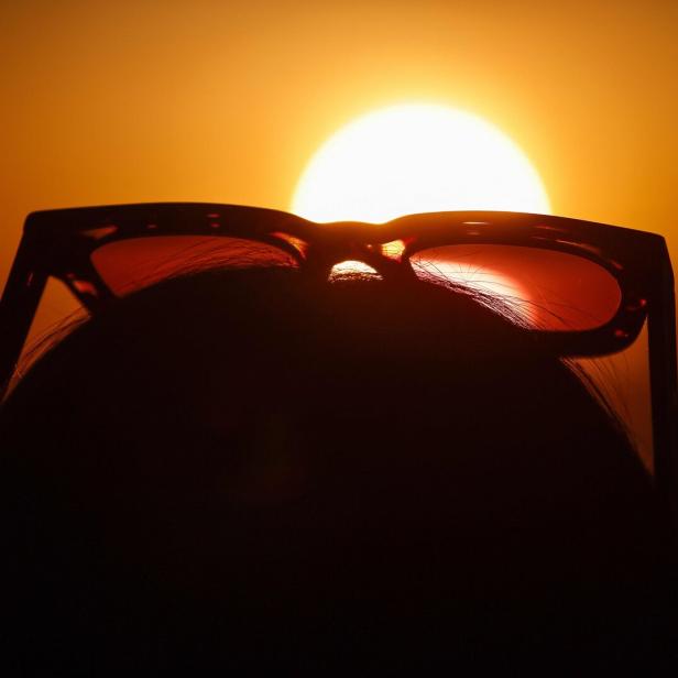 GREECE-WEATHER-SUNSET