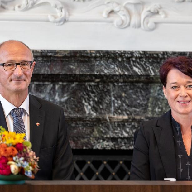 Der Tiroler Landeshauptmann Anton Mattle (ÖVP) und Landtagspräsidentin Sonja Ledl-Rossmann.