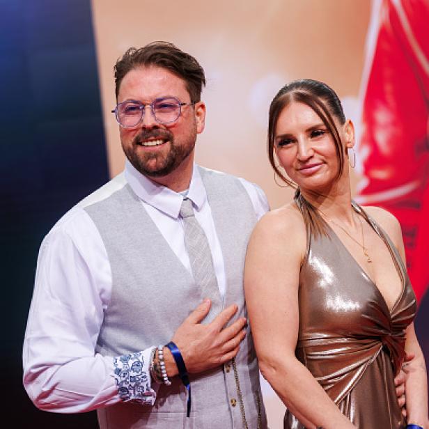 Felix von Jascheroff mit Partnerin bei einem Event