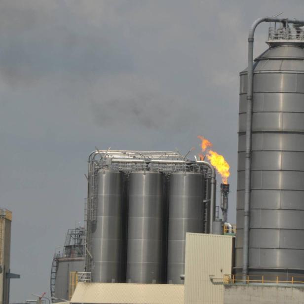 gas abfackeln ÖMV Schwechat