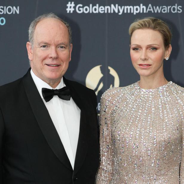 Albert und Charlene von Monaco festlich gekleidet