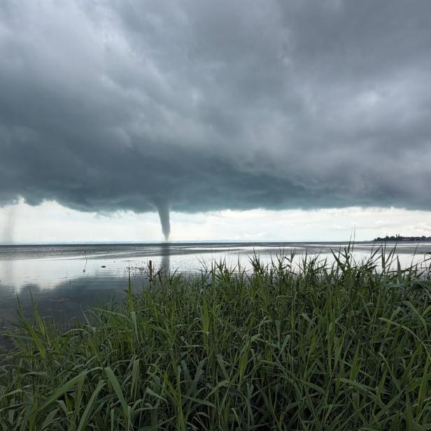 Wasserhose auf dem Bodensee
