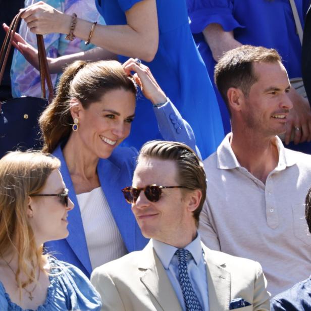 Wimbledon Grand Slam tennis tournament - Day 4