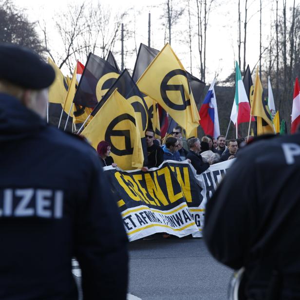 FLÜCHTLINGE: DEMONSTRATION DER IDENTITÄREN BEWEGUNG ÖSTERREICH