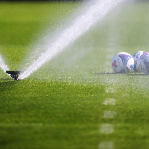 DEEPL, FUSSBALL, TRAINING, GCZ, GC, GRASSHOPPER, GRASSHOPPERS,