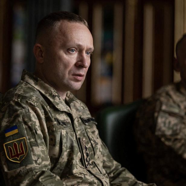 Generalmajor Drapatyi trifft sich in Kiew mit dem ukrainischen Präsidenten Selenskij