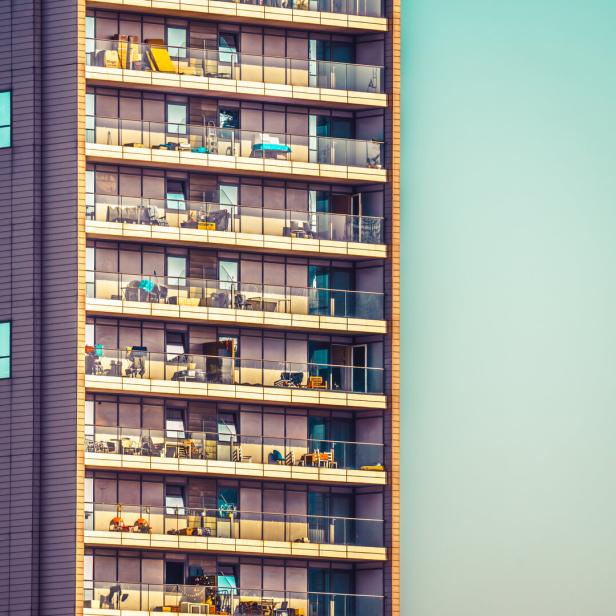 Apartments im modernen Wohnturm