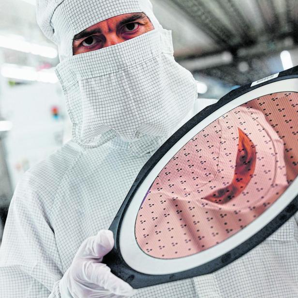 FILES-GERMANY-ECONOMY-TECHNOLOGY-IT-SCIENCE-SEMICONDUCTORS-INFIN