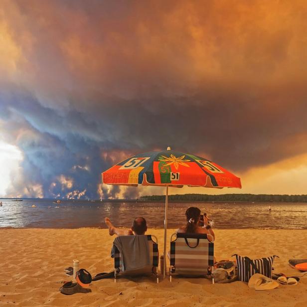 FILES-FRANCE-ENVIRONMENT-CLIMATE-WILDFIRE