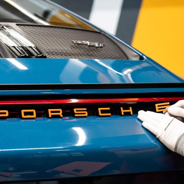 FILES-GERMANY-AUTOMOBILE-PORSCHE
