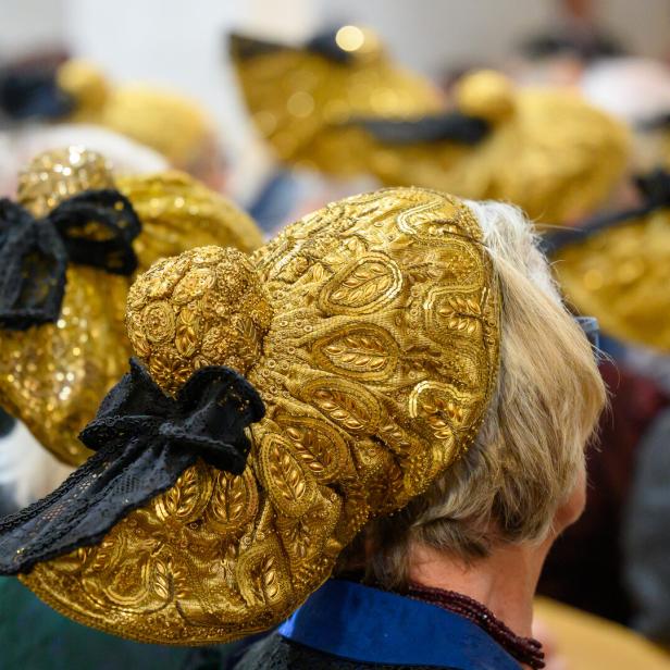 Mostviertler Goldhauben