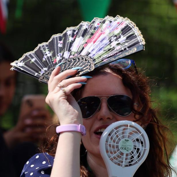 Amber alert for extreme heat announced as UK braces for longest heatwave in 50 years
