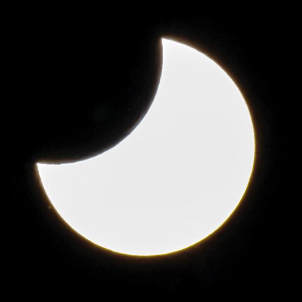 PARTIELLE SONNENFINSTERNIS IN ÖSTERREICH