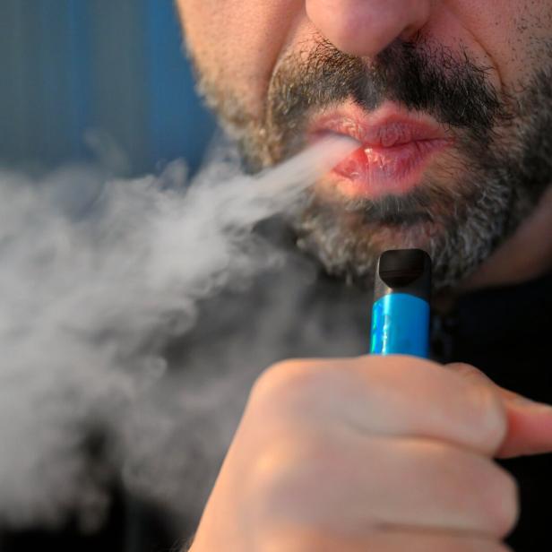 BELGIUM-HEALTH-SOCIAL-TOBACCO