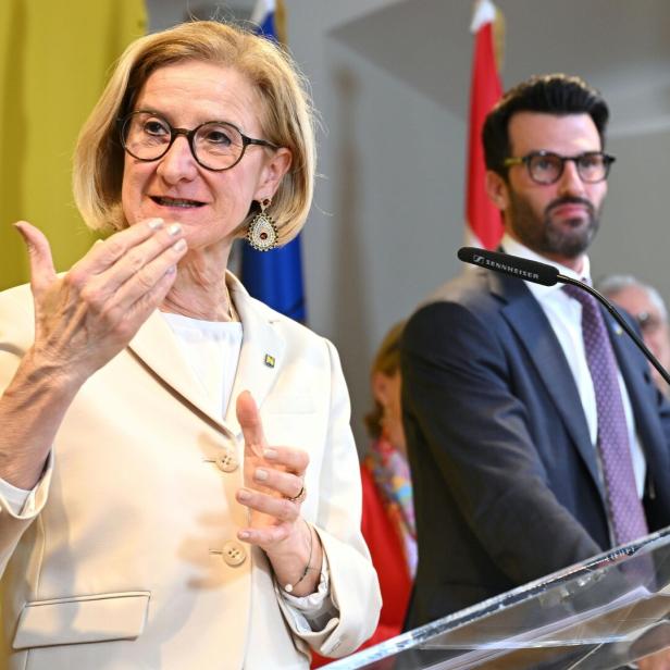 NIEDERÖSTERREICH: REGIERUNGSKLAUSUR VON ÖVP UND FPÖ: MIKL-LEITNER (ÖVP) / LANDBAUER (FPÖ)