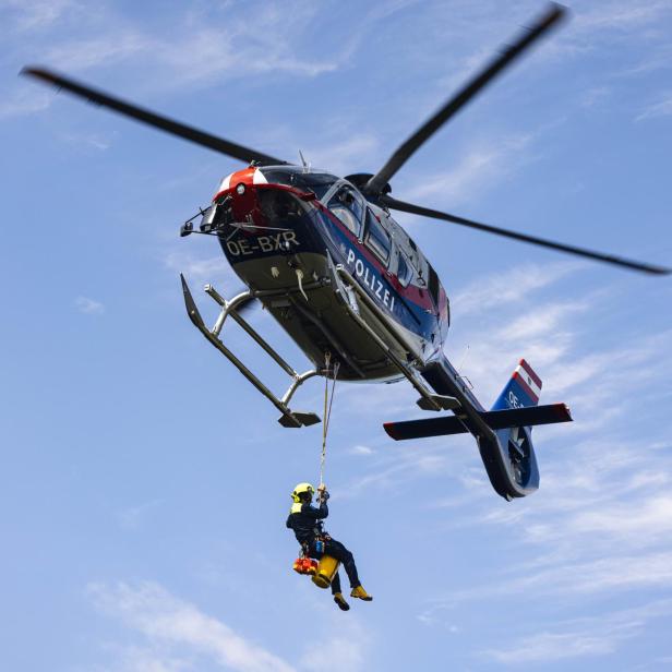 Schwerverletzter Wanderer mit Hubschrauber gerettet.
