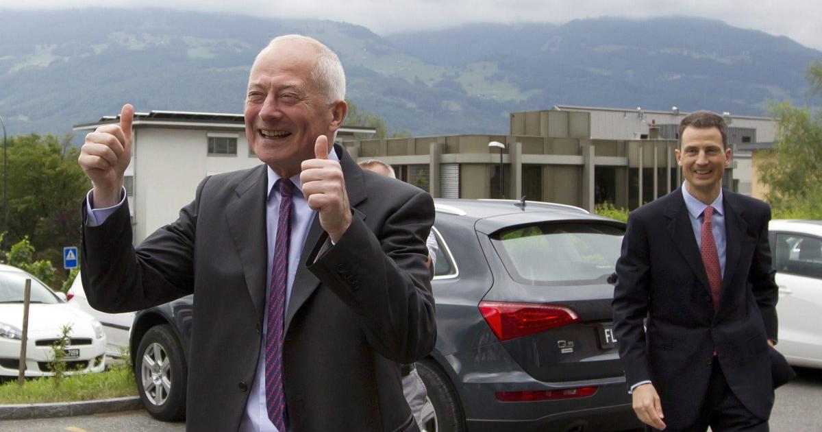 Liechtensteiner stimmen für fürstliches Vetorecht