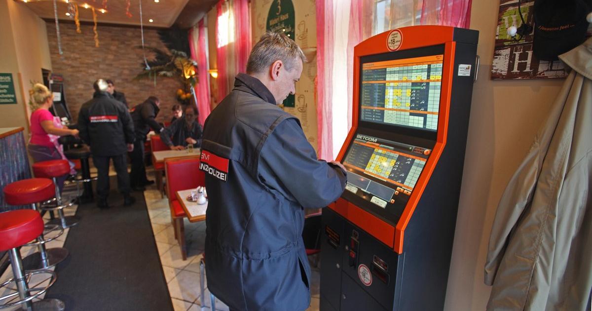 Spielautomaten BetrГјgen