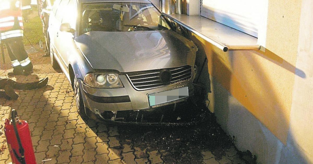 9-Jähriger Vor Haustür Von Auto Erfasst | Kurier.at