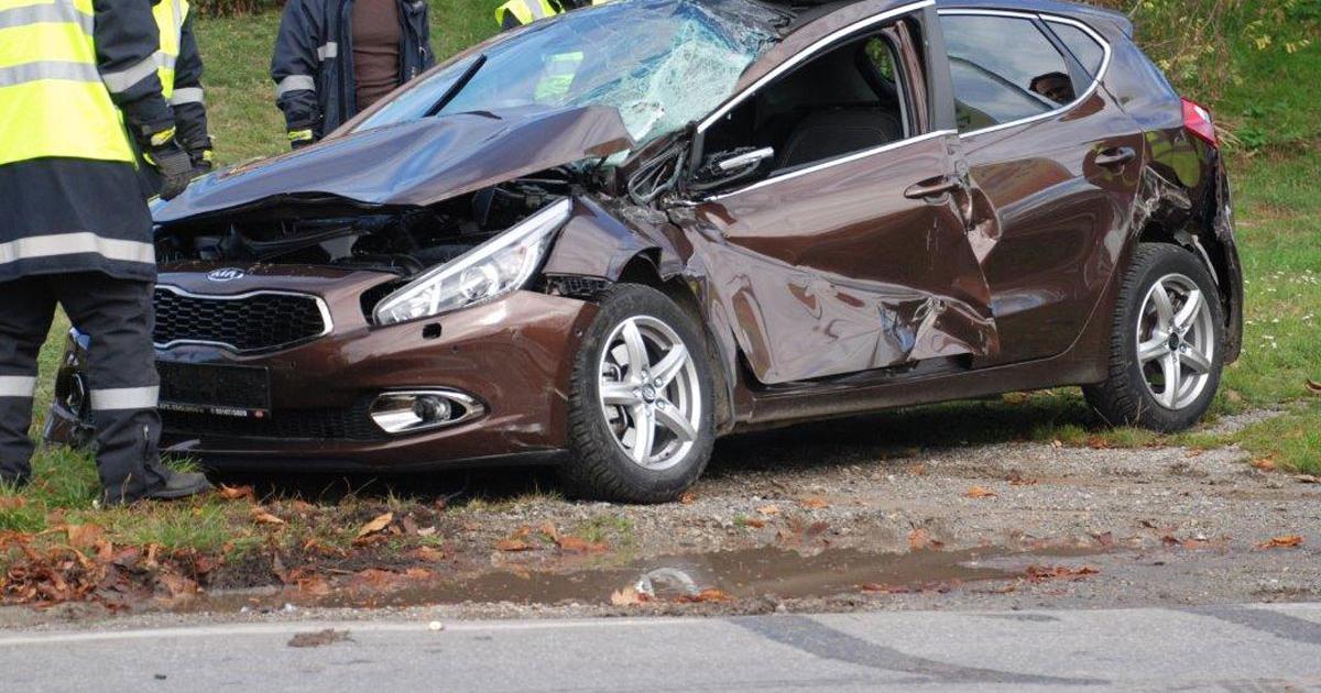 84Jähriger prallte mit Auto gegen Zug kurier.at