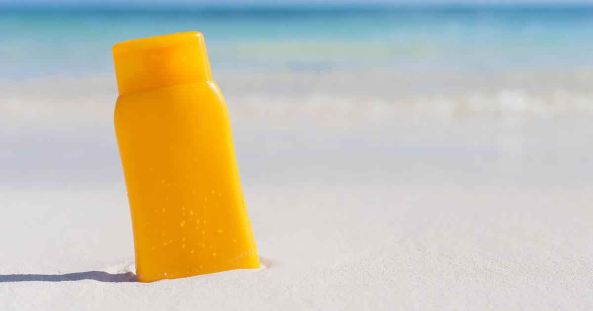 Darf man Sonnencreme aus dem Vorjahr noch verwenden? | kurier.at