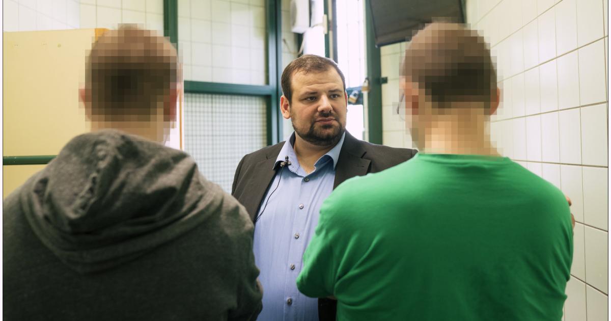 Gefängnisseelsorger berichtet über radikale Muslime | kurier.at