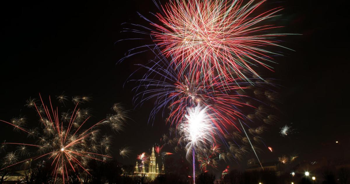 Glanzvoller start des 25. wiener eistraums Hunderttausende feiern den Jahreswechsel | kurier.at