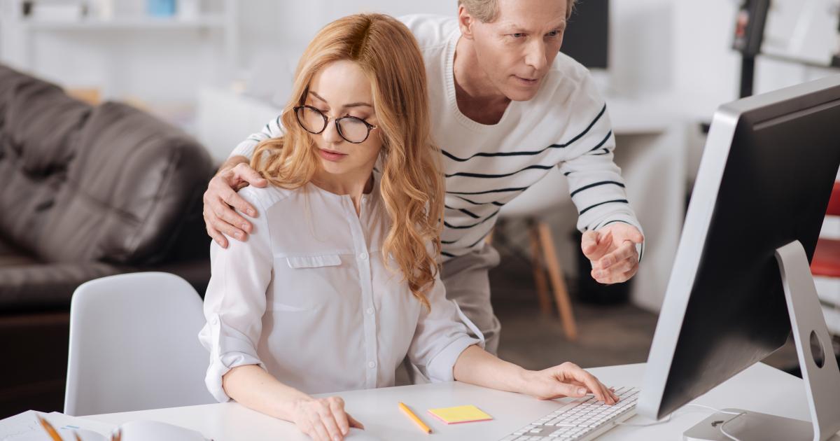 -Das-muss-man-aushalten-Was-tun-bei-sexueller-Bel-stigung-am-Arbeitsplatz-