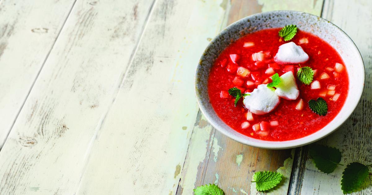 Rezept: Melonenkaltschale mit Schneenockerln