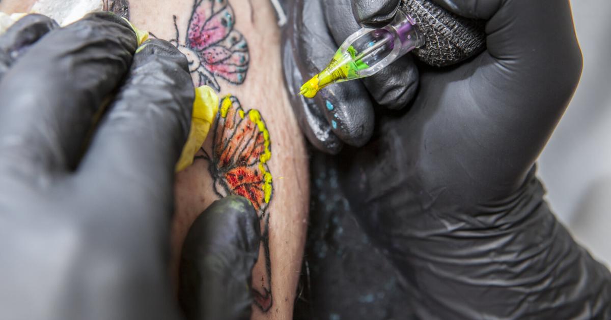 Tattootinte-k-nnte-ver-ndern-wie-der-K-rper-auf-Impfungen-reagiert