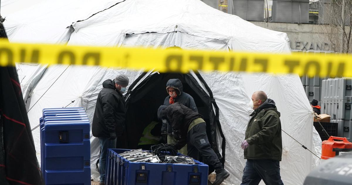 Coronavirus: New York built makeshift morgue