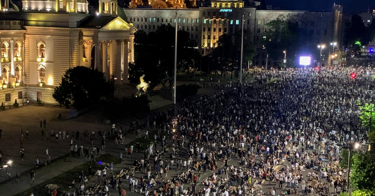 Serbien-Demos: Erneut Tausende Gegen Vucic Auf Der Straße