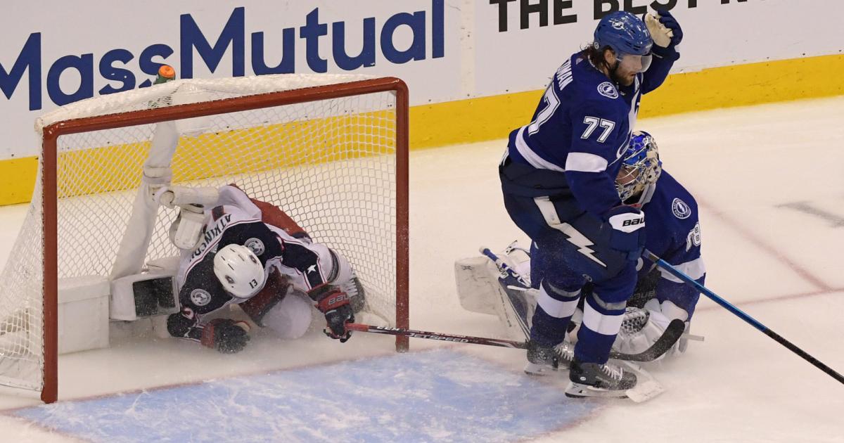 Wenn ein Eishockeyspiel 151 Minuten dauert