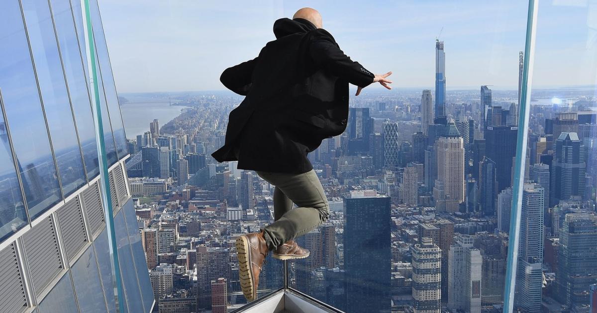 New York: Spectacular viewing platform opens again