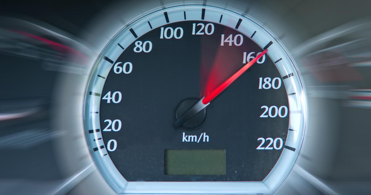 Probezeit 27 Km H Zu Schnell Außerorts Probeführerscheinbesitzer war um 100 km/h zu schnell