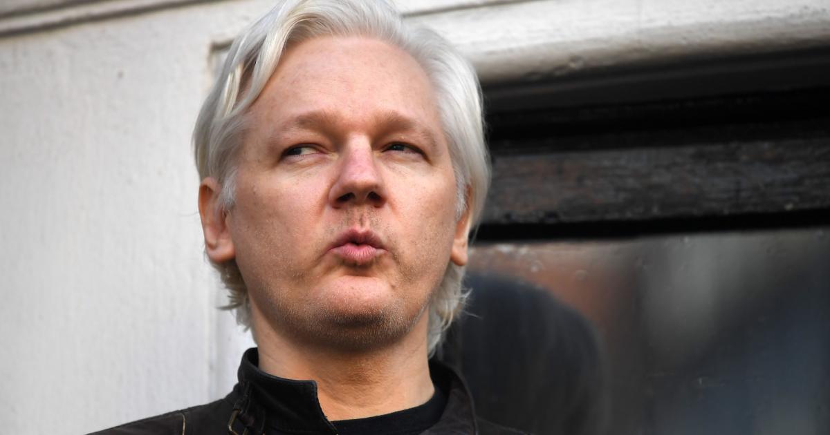 British court formally authorizes Assange’s extradition to US