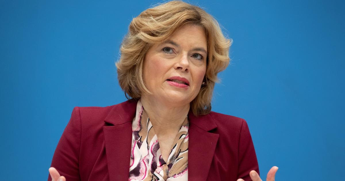 Deutsche Agrarministerin Klöckner nimmt Bauern in Schutz