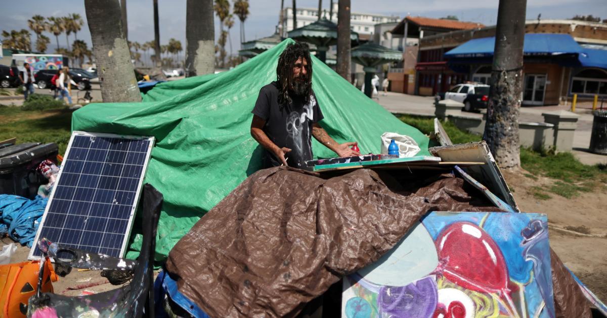 Homeless people are besieging hip Venice Beach