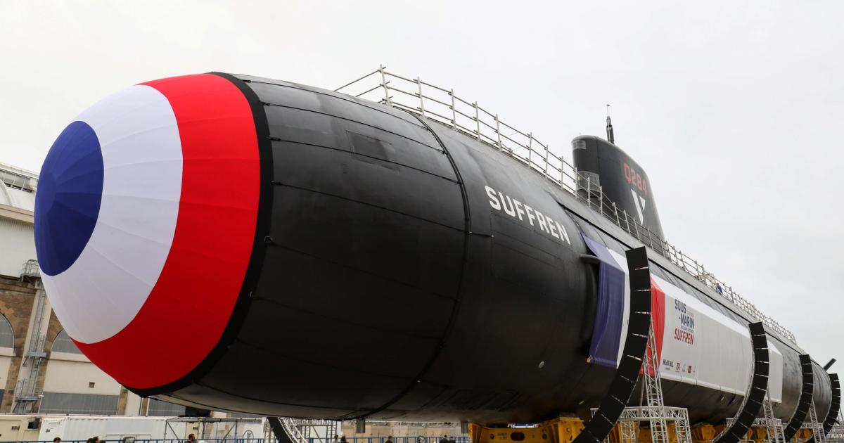 Broken submarine deal: manufacturer now wants to see money