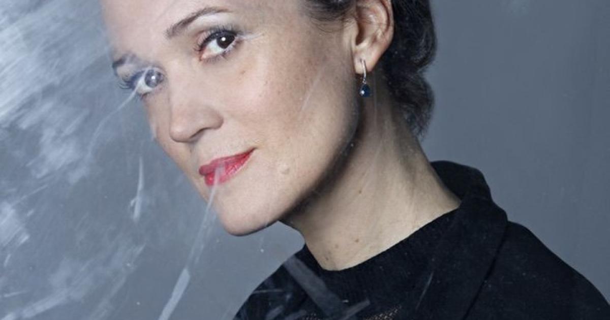 Buchkritik Verena Stauffer und ihre "Geschlossene Gesellschaft"