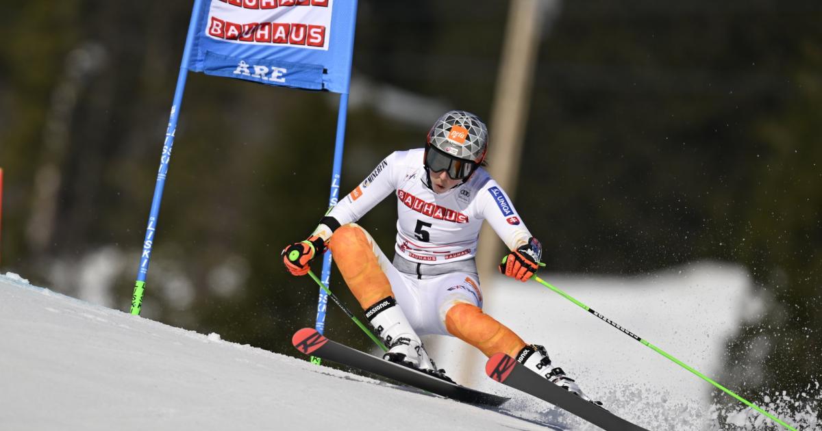 Giant slalom in Åre: Vlhova leads, team 9th at half.time