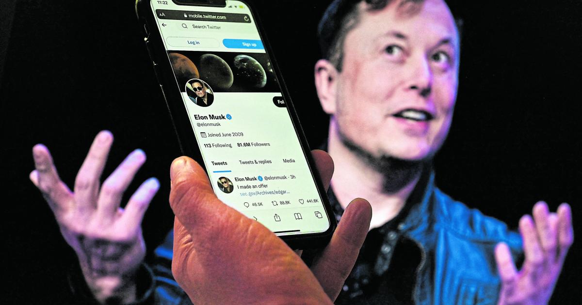 Elon Musk: Twitter takeover expected these days