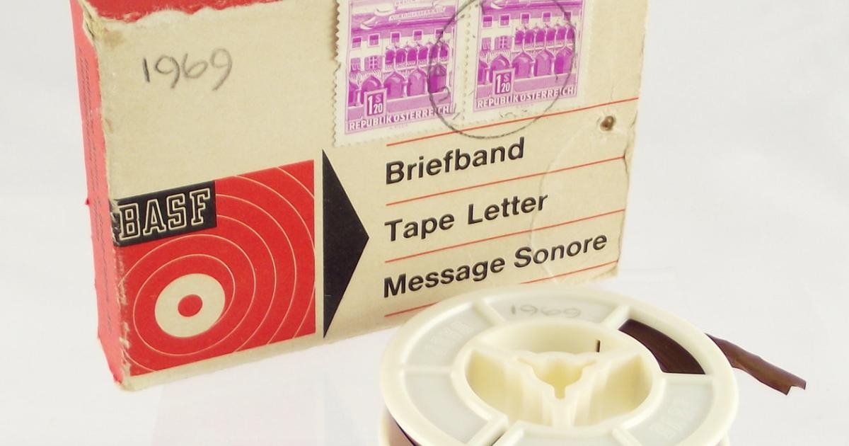 Audio Messages: On the Trail of Talking Letters