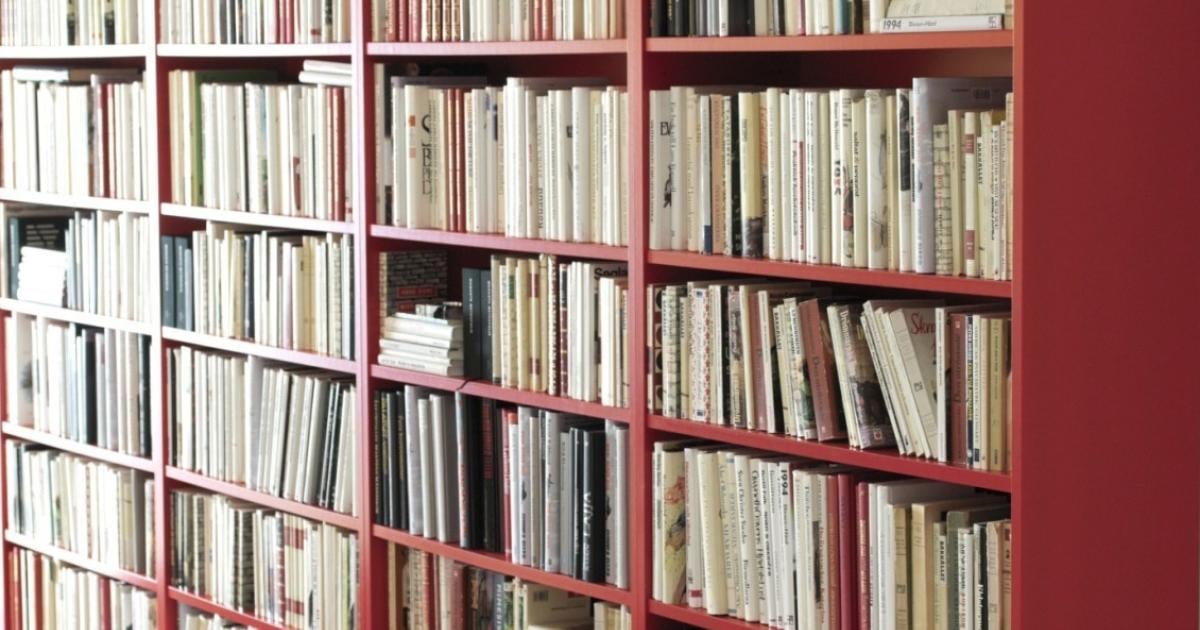 Regal Billy will keine Bücher mehr | kurier.at Billy Regal mit Bildern kombinieren | Wohnen, Billy regal