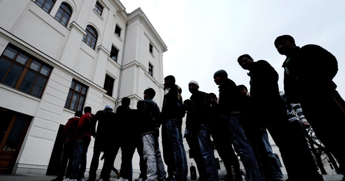 Mehr-als-22-000-Fl-chtlinge-in-Unterk-nften-kontrollliert